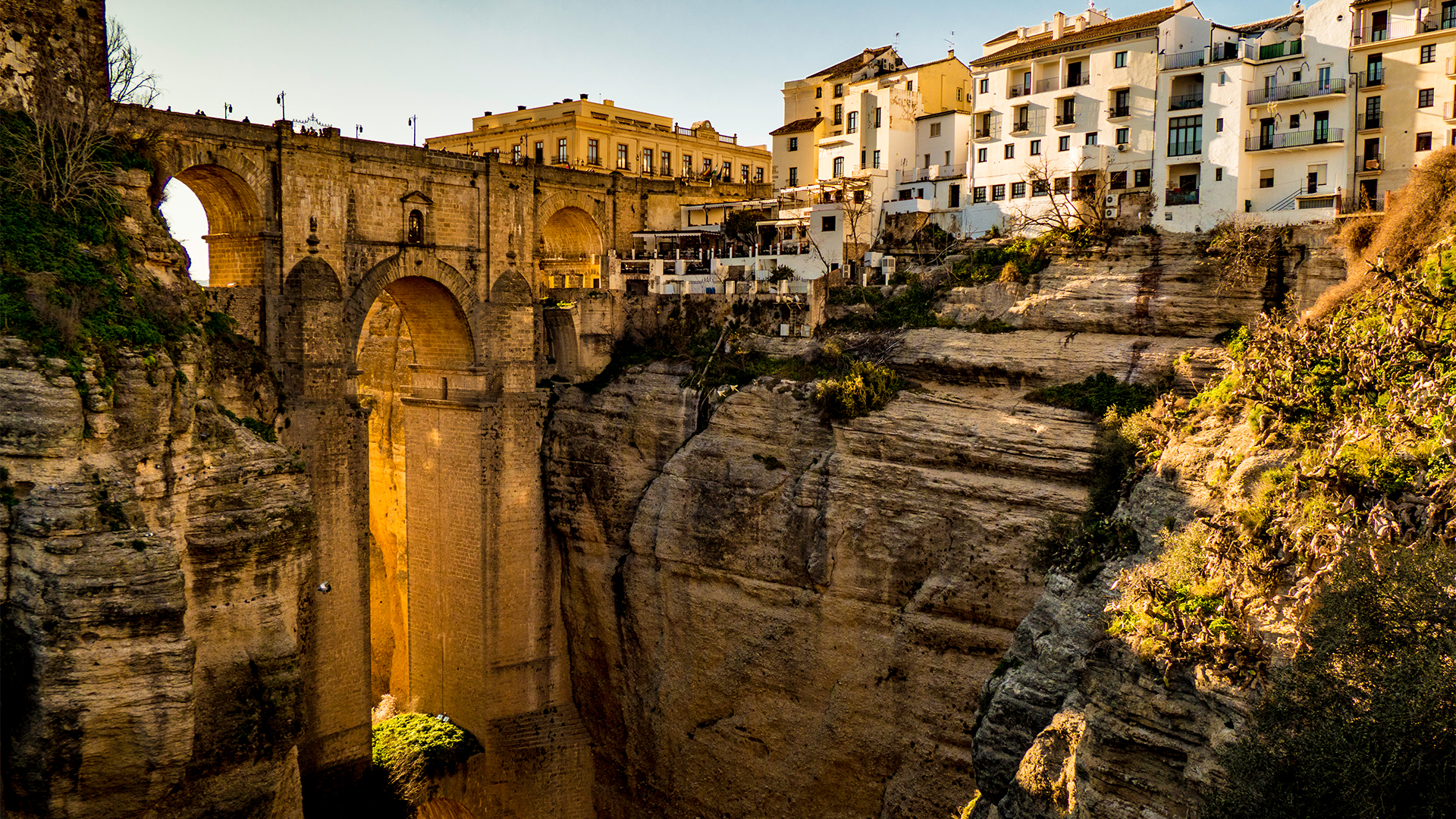 puento-nuevo-bridge-ronda-spain-swiper-hero-gallery
