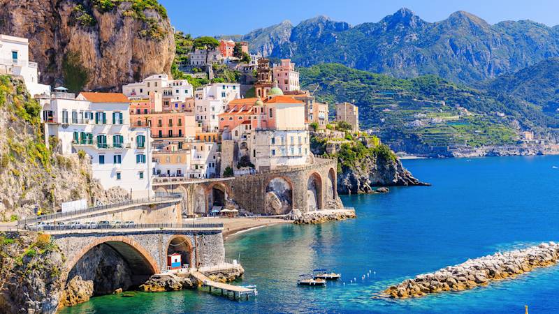 italy-country-listing-page-amalfi-coast