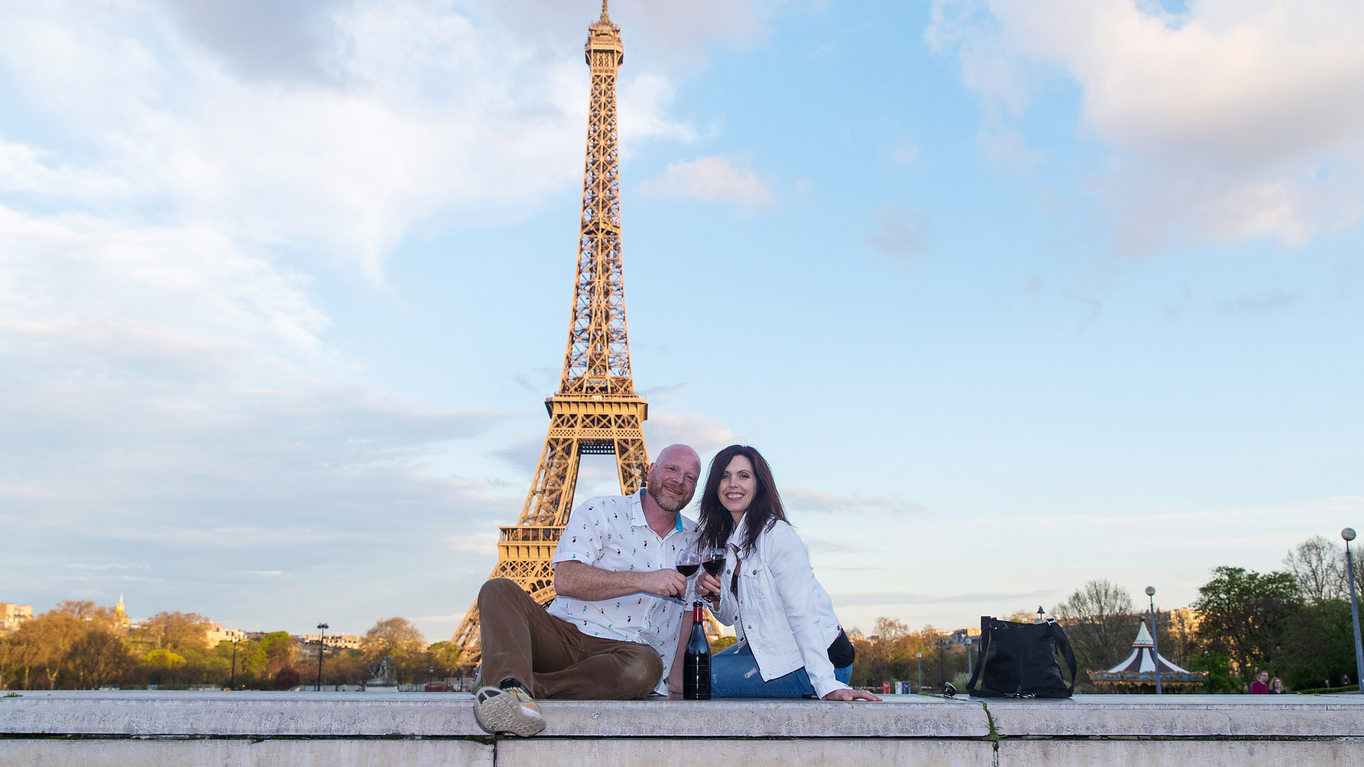 paris-eiffel-tower-tourists-france-wine-europe-tour-6