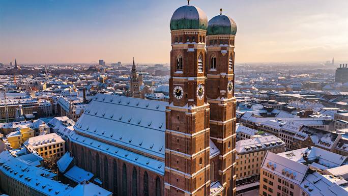 munich-orientation-tour-winter-experience