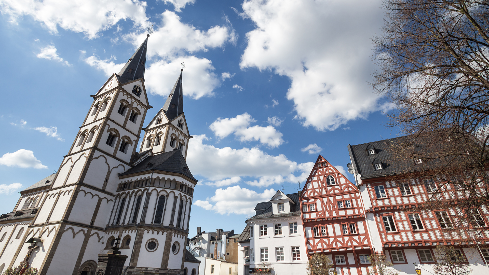 rhine-valley-boppard-germany-church-winter