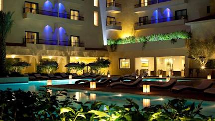 Opera-Plaza-hotel-Marrakech-pool