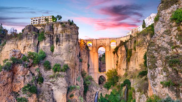 Puente-Nuevo-Spain-swiper-hero-gallery
