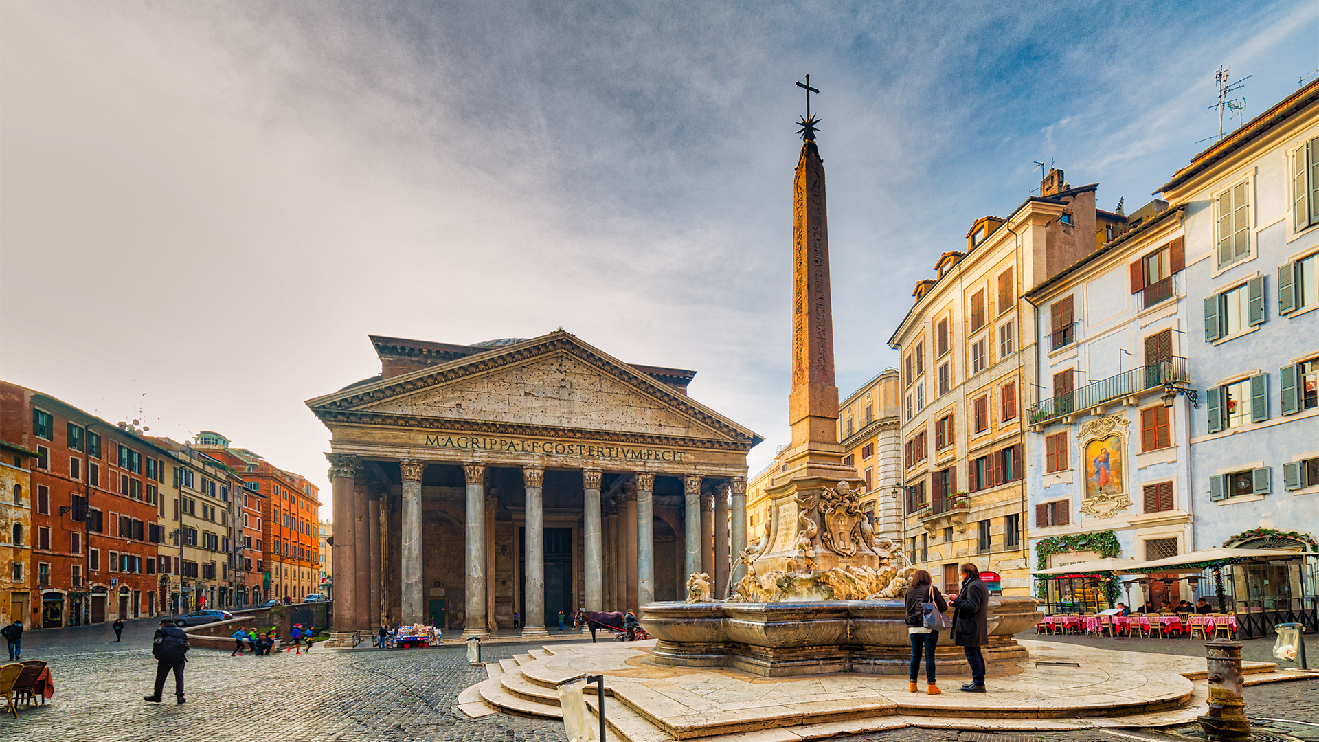 Pantheon-in-Rome-Itlay-in-low-season