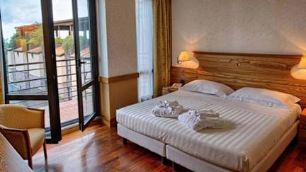 BV-Grand-Hotel-Assisi-room