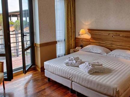 BV-Grand-Hotel-Assisi-room