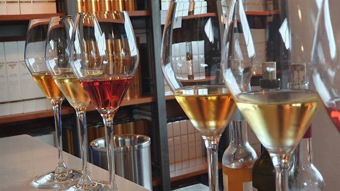 sample-ice-wine-experience
