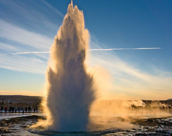 explore-geysir-geothermal-area-see-strokkur-erupt-included-experience