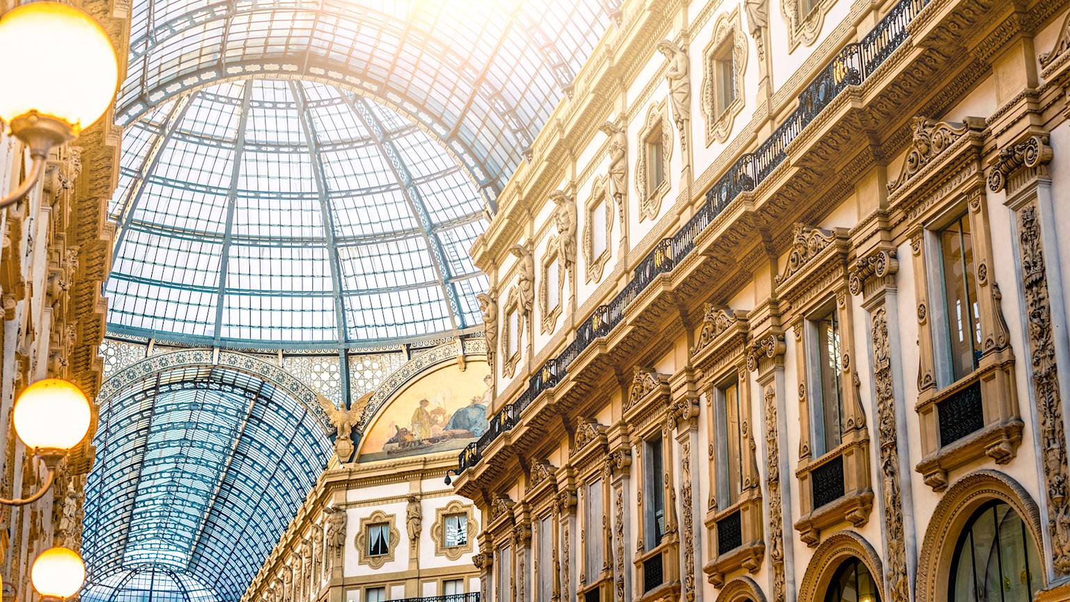 galleria-vittorio-emanuele-dome-milan-italy-swiper-hero-gallery