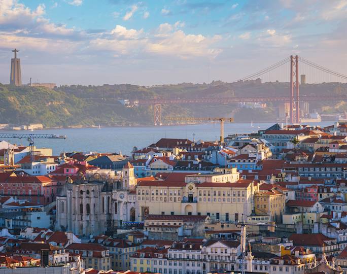 driving-orientation-tour-of-lisbon-experience
