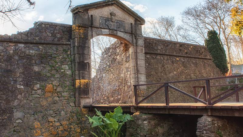 uruguay-country-listing-page-porton-de-campo
