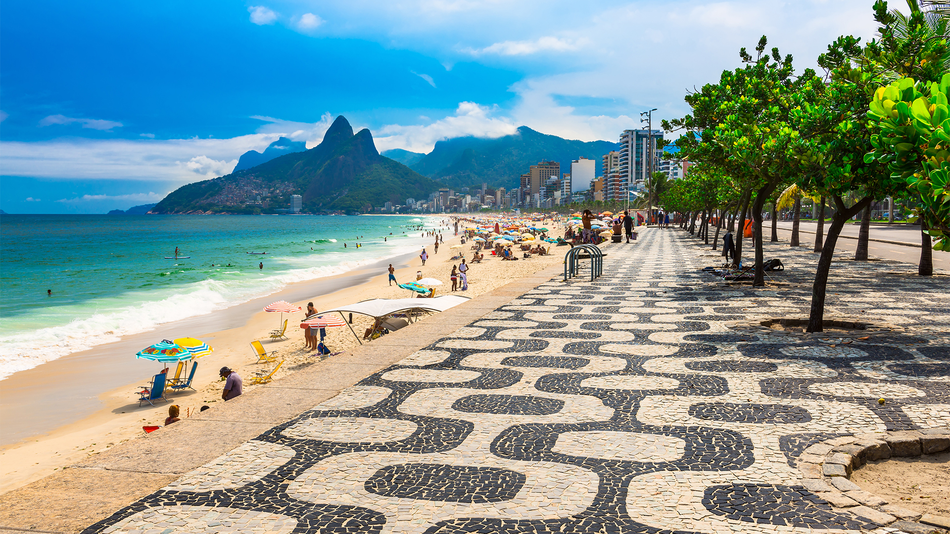 Ipanema-Beach-in-rio-de-janeiro-brazil
