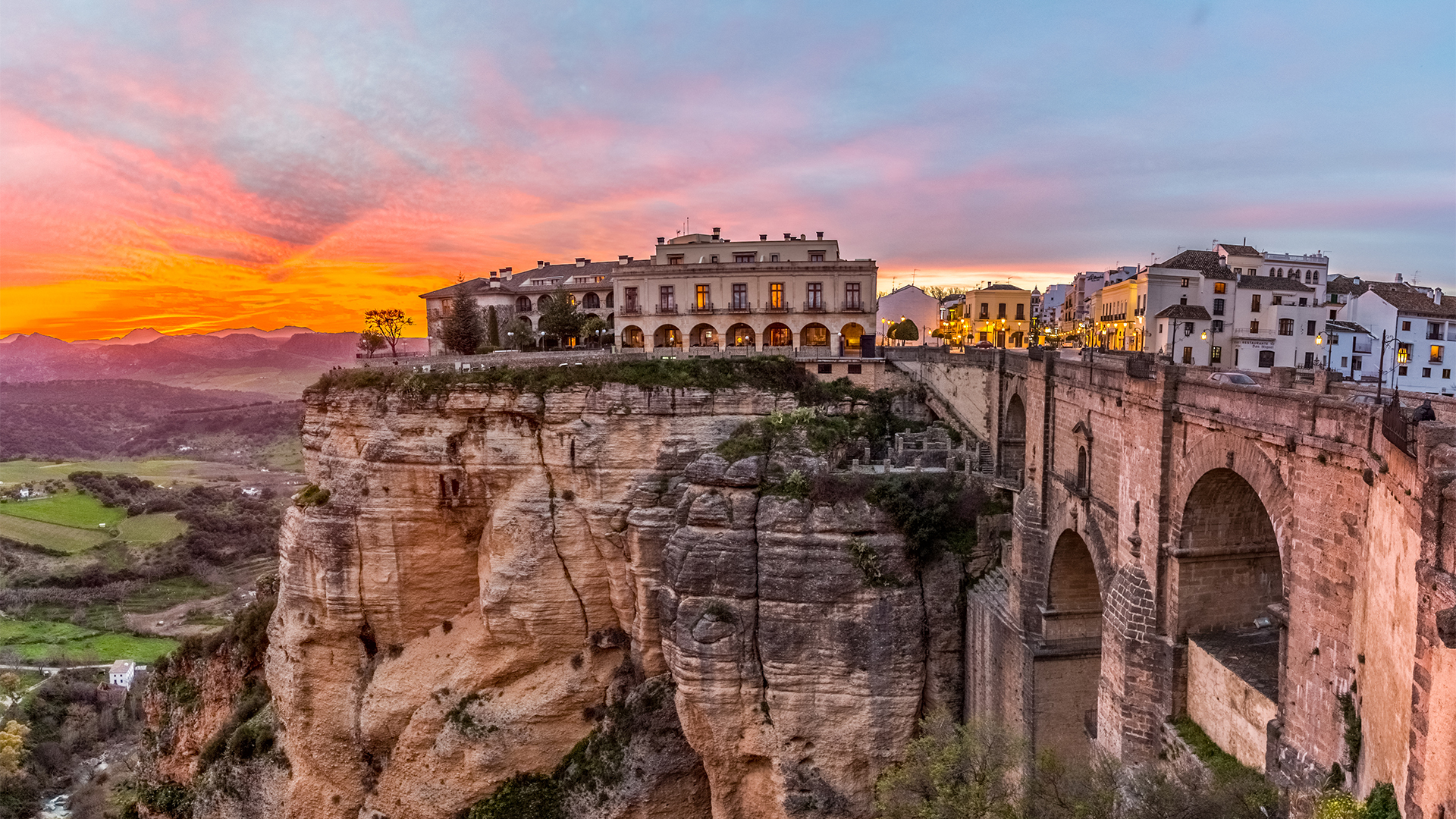 spain-ronda-puente-nuevo