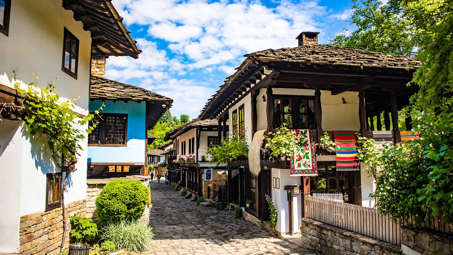 etar-village-bulgaria-swiper-hero-gallery
