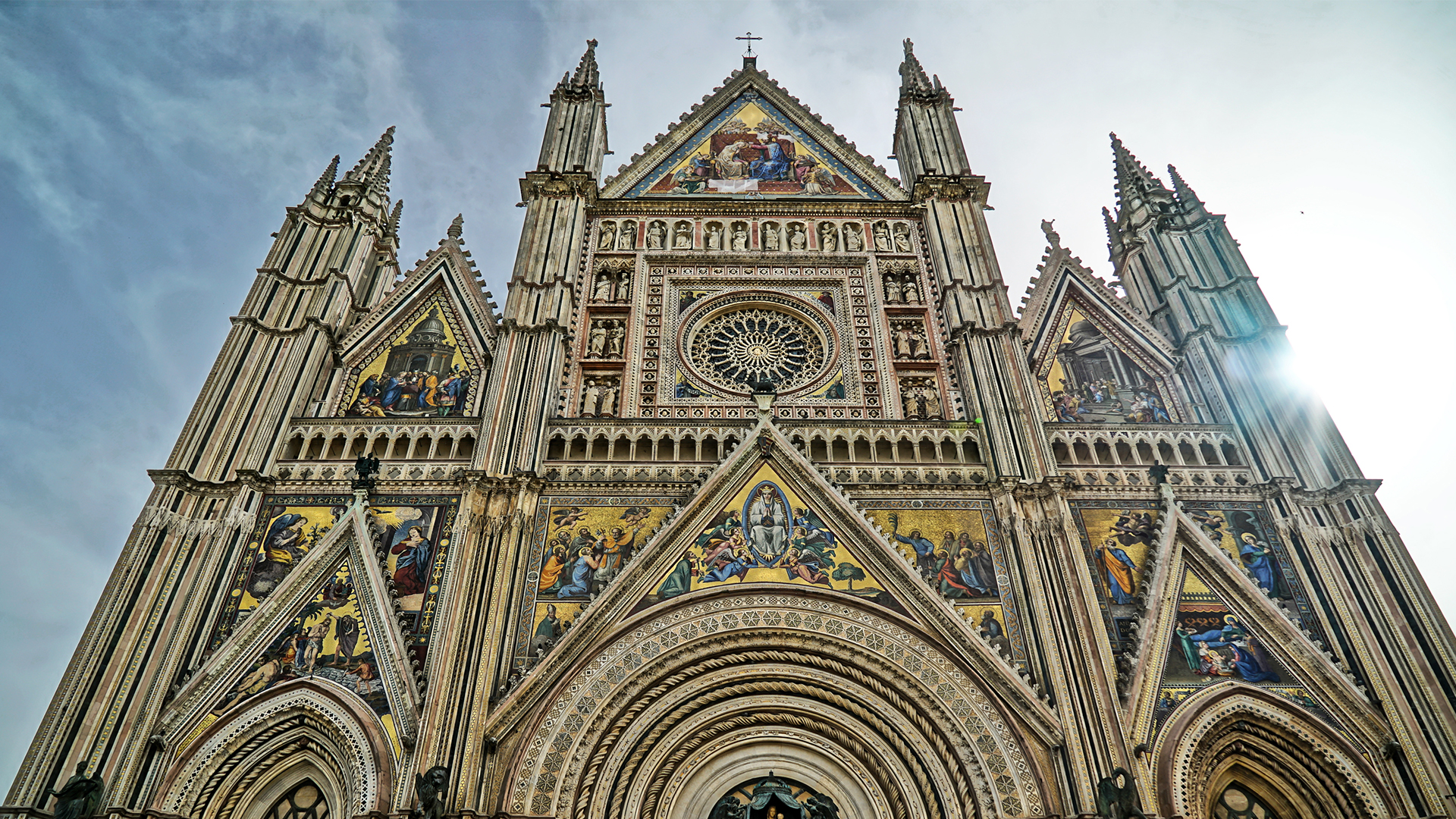 orvieto-cathedral-italy-front-facade-swiper-hero-gallery