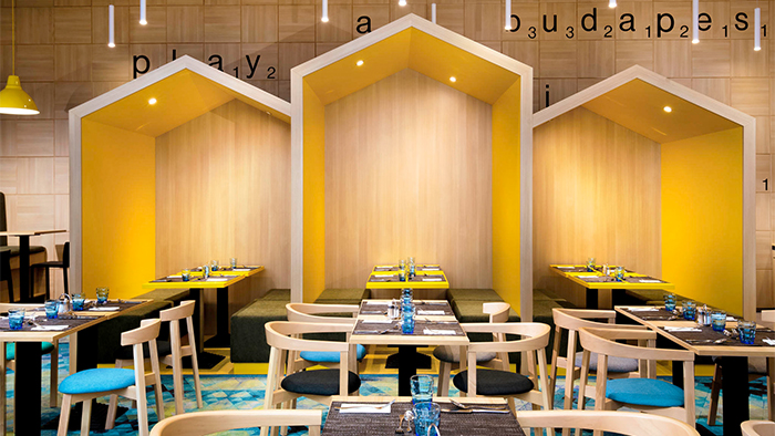 ibis-styles-budapest-center-dinning-area