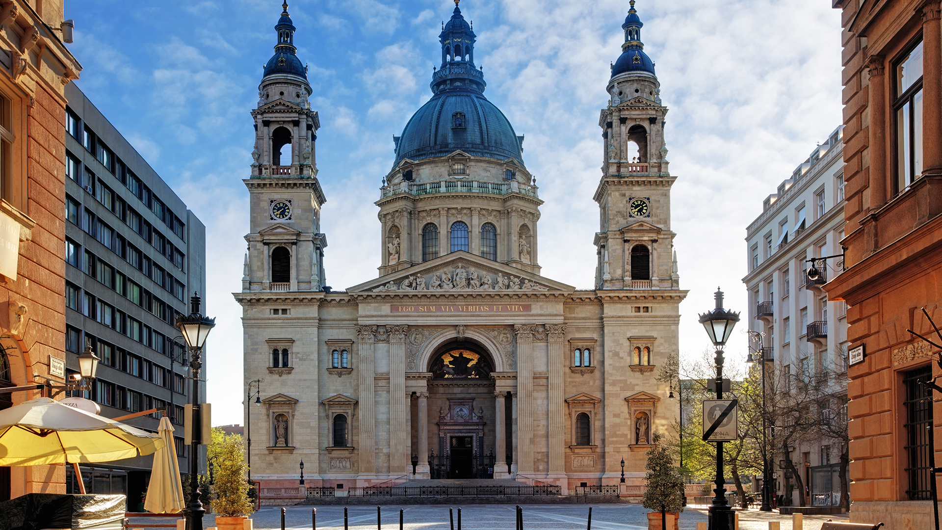 Stephens-Cathedral-Budapest-Hungary