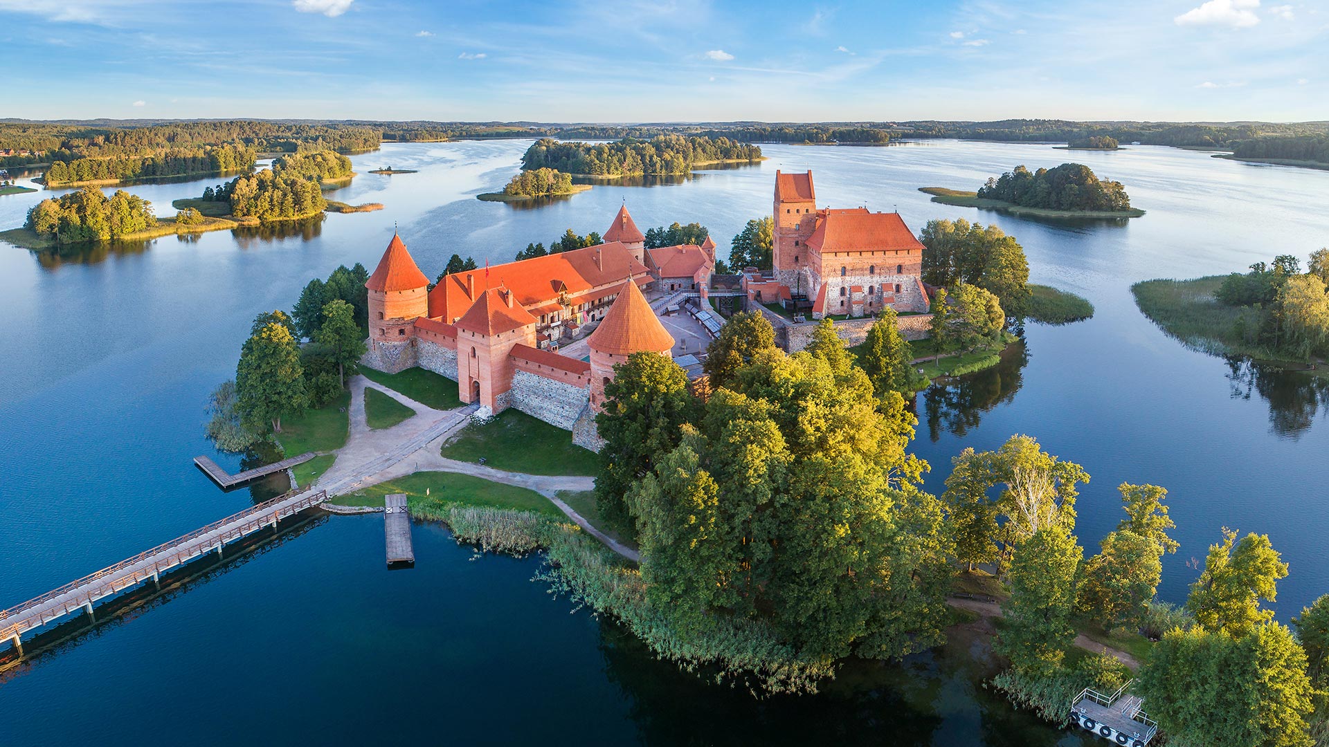 Lithuania-Trakai-castle