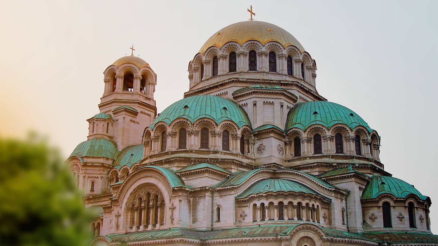 sofia-bulgaria-alexander-nevsky-chatedral-swiper-hero-gallery