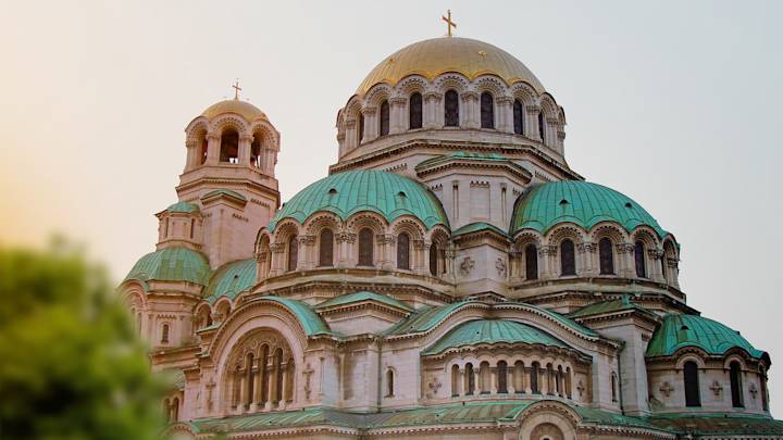sofia-bulgaria-alexander-nevsky-chatedral-swiper-hero-gallery