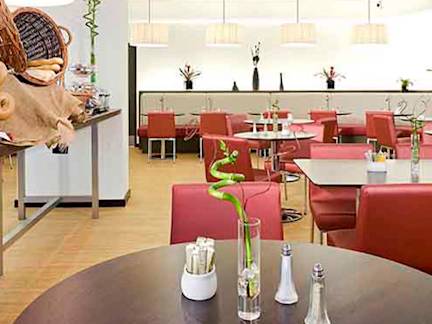 Yorkshire-ibis-york-centre-hotel-breakfast