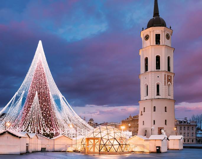 enjoy-an-orientation-tour-of-vilnius-winter-experience
