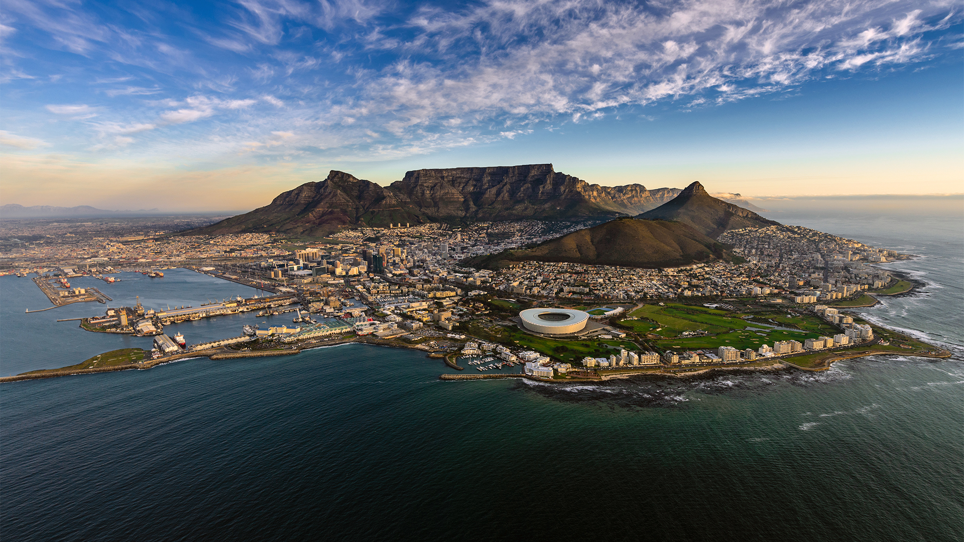 cape-town-table-mountain-aerial-view-south-africa-swiper-hero-gallery