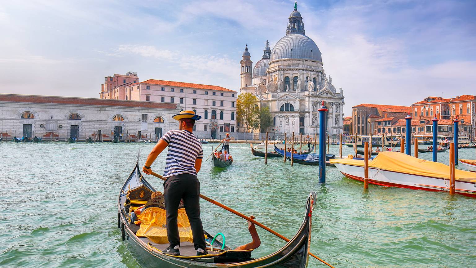 italy-country-listing-page-venice