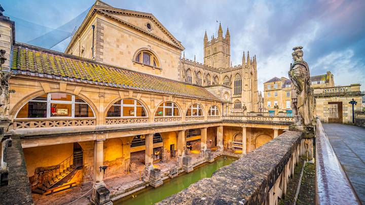 bath-city-england-uk-swiper-hero-gallery