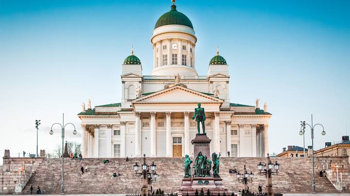 Helsinki-cathedral-finland-square-swiper-hero-gallery