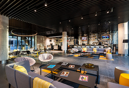 ola-hotel-santiago-lobby