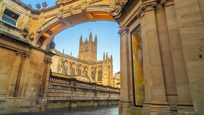 bath-orientation-tour-winter-experience