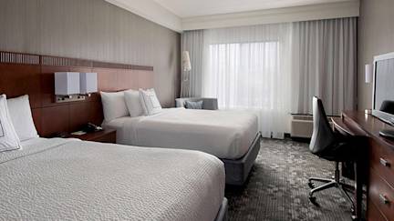 sonesta-select-boston-milford-hotel-room