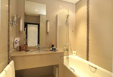 atlas-hotel-essaouira-bathroom