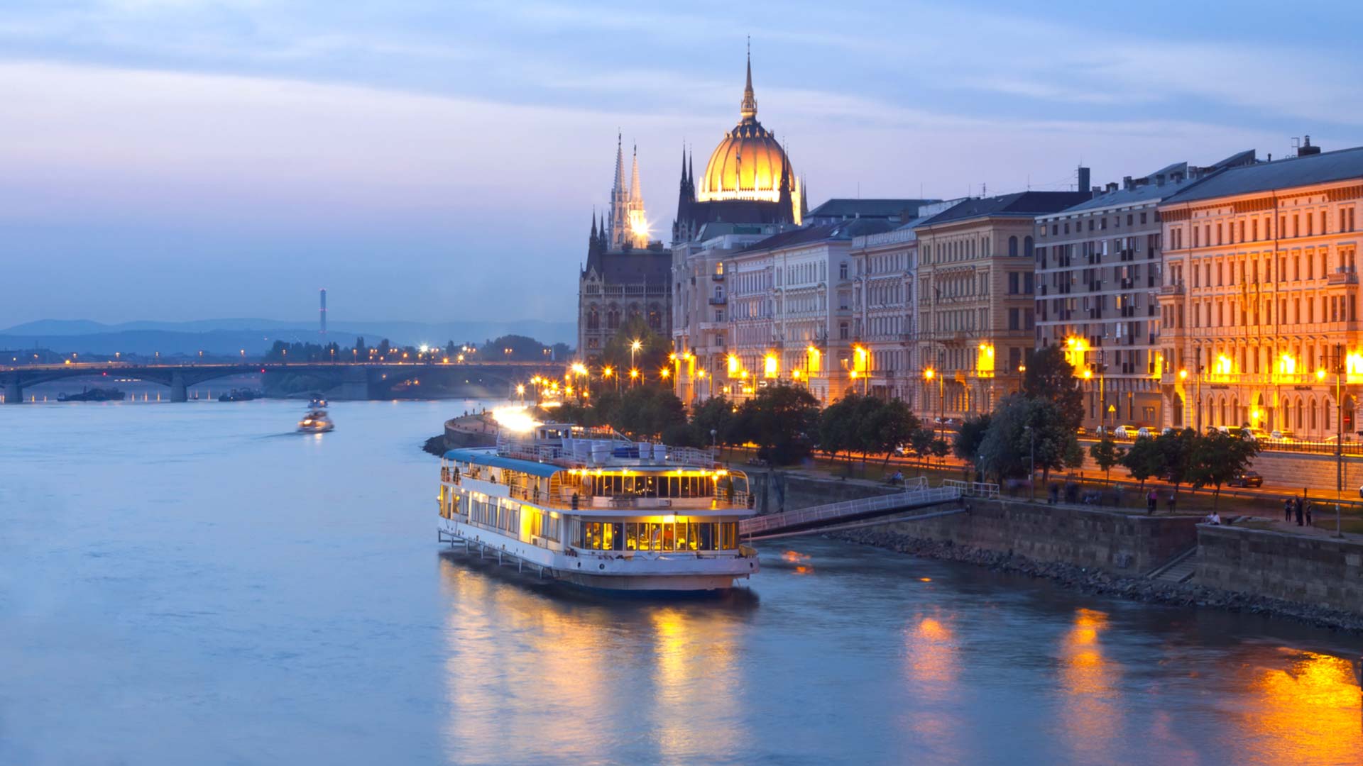 Danube Dinner Cruise