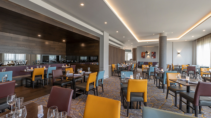 Maldron-Hotel-Belfast-International-Airport-Restaurant