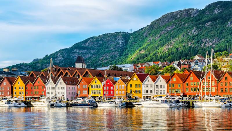 norway-country-listing-page-bryggen