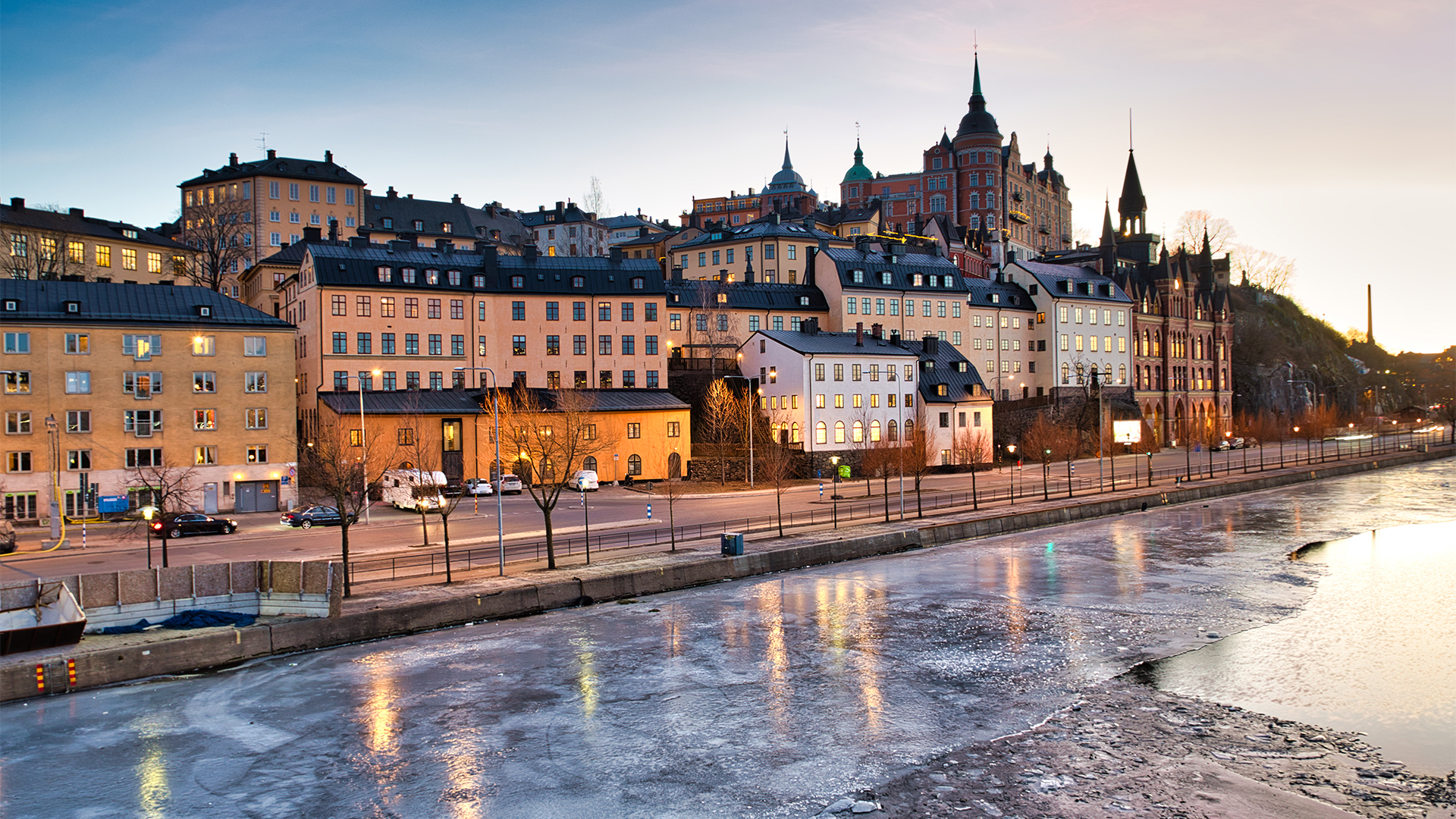 stockholm-sweden-maraibergt-winter-swiper-hero-gallery
