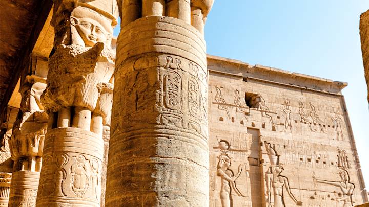 philae-temple-details-aswan-egypt-swiper-hero-gallery