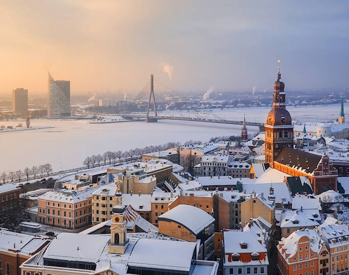 orientation-tour-of-riga-winter-experience