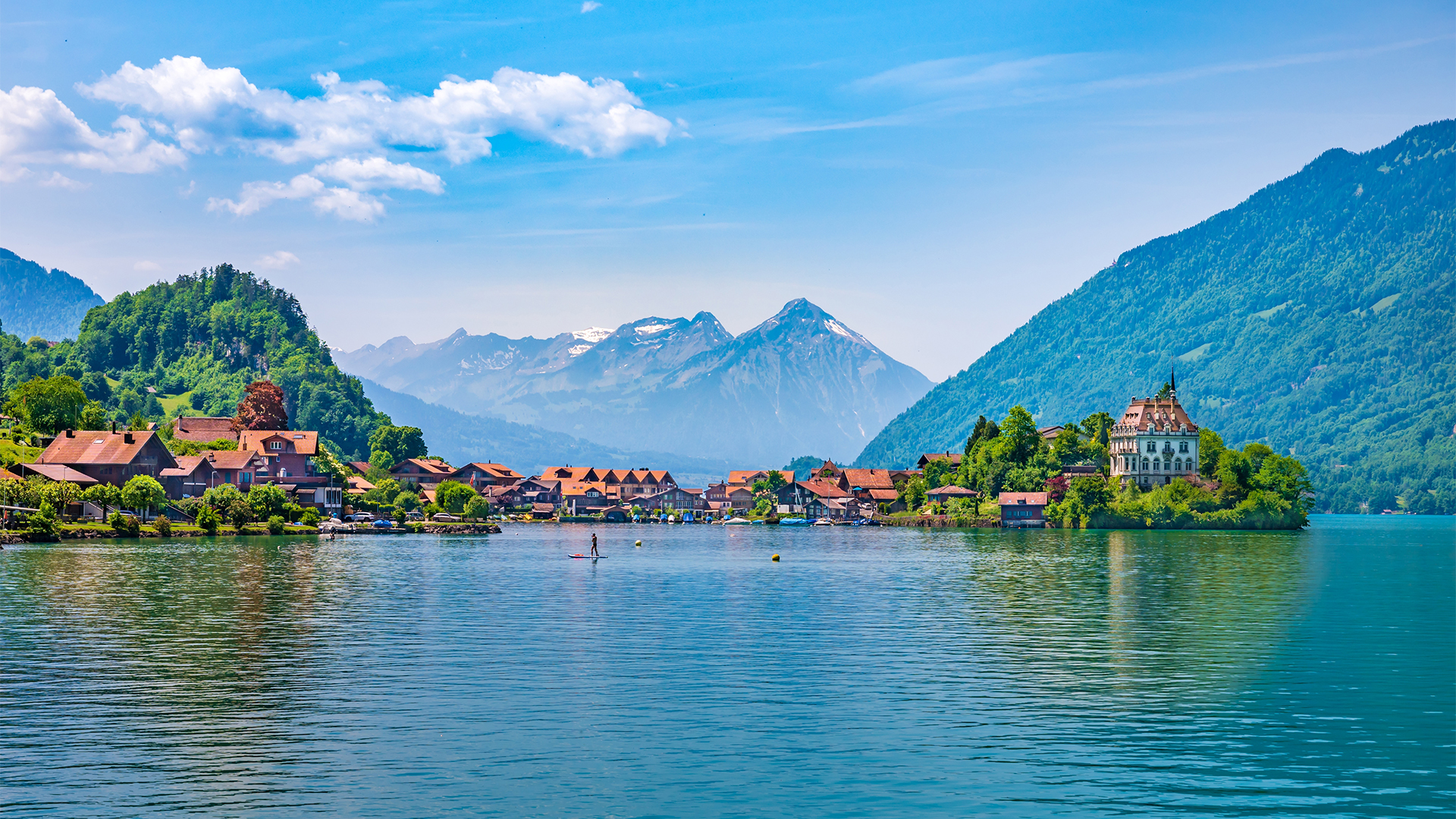 Brienz-Lake-swiss-alps-swiper-hero-gallery