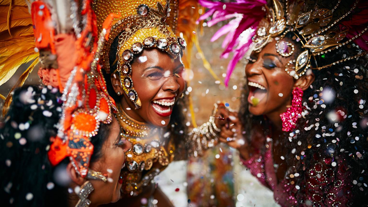 rio-carnival-brazil-costume-dancers-swiper-hero-gallery