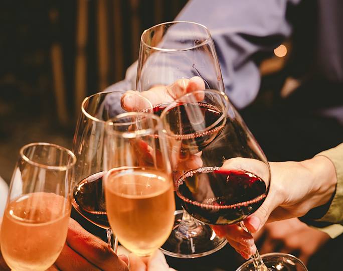 enjoy-icelandic-welcome-dinner-included-experience