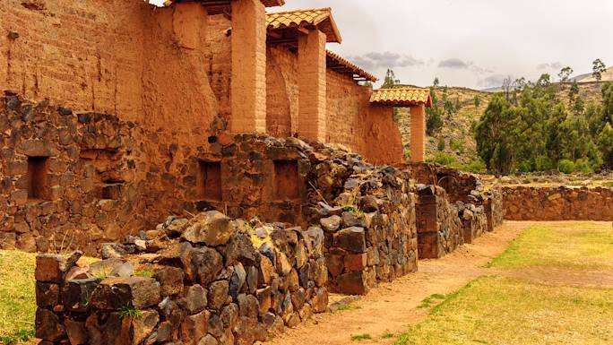 visit-raqchi-experience