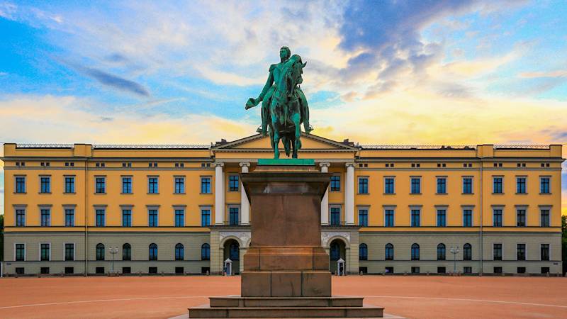 norway-country-listing-page-royal-palace