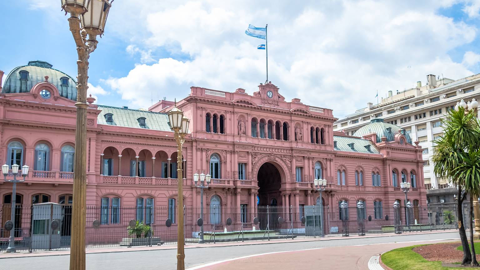 argentina-country-listing-page-casa-rosada