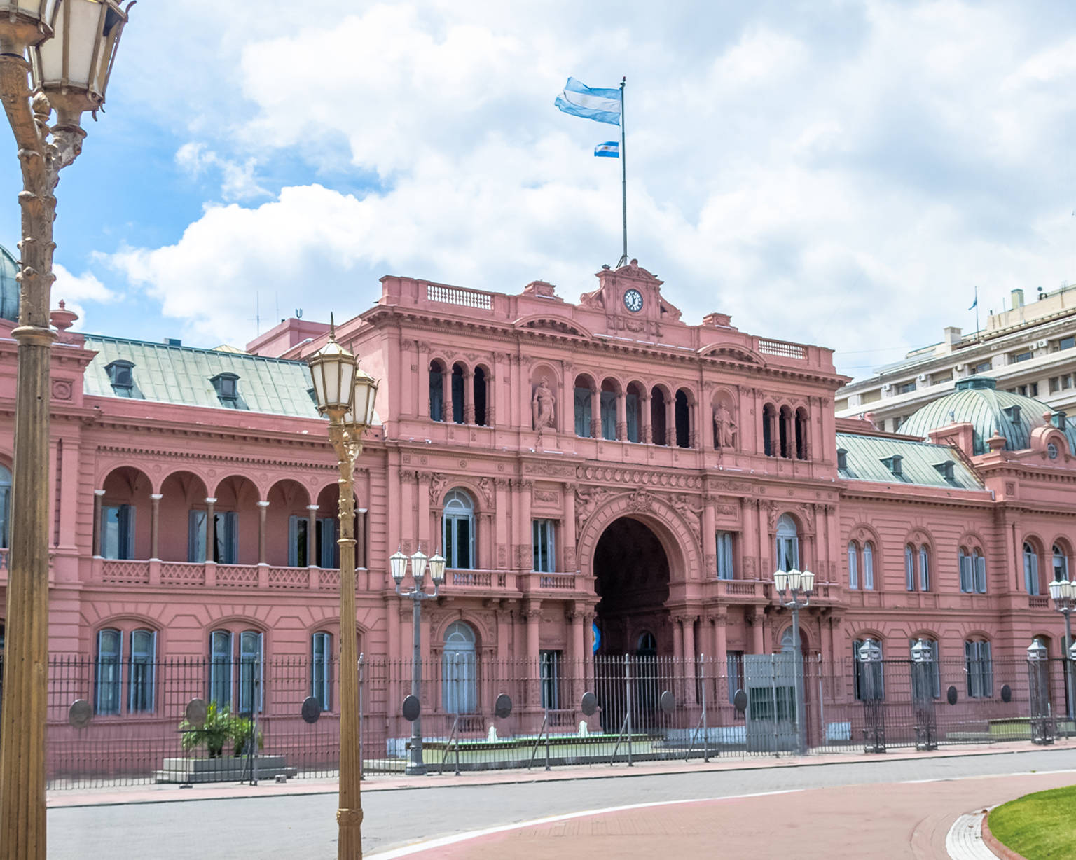 argentina-country-listing-page-casa-rosada
