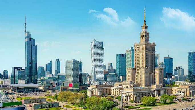warsaw-driving-tour-experience