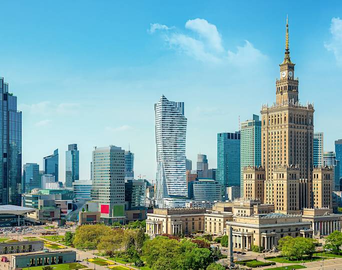 warsaw-driving-tour-experience