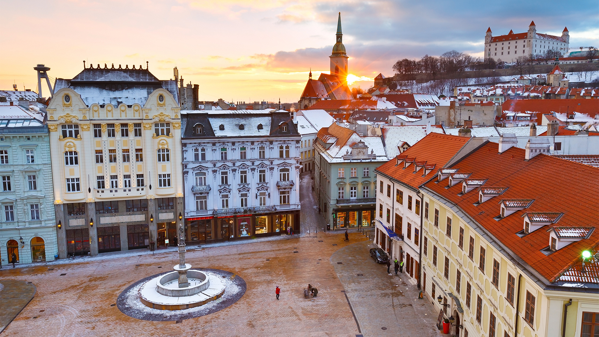 bratislava-slovakia-main-square-winter-swiper-hero-gallery